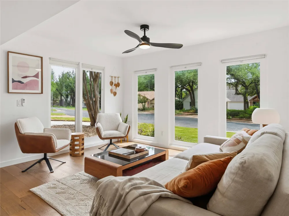 4502 Mountain Path Drive Austin, TX 78759