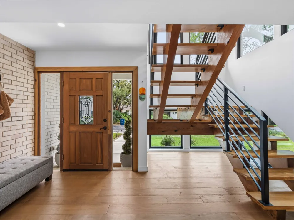 4502 Mountain Path Drive Austin, TX 78759