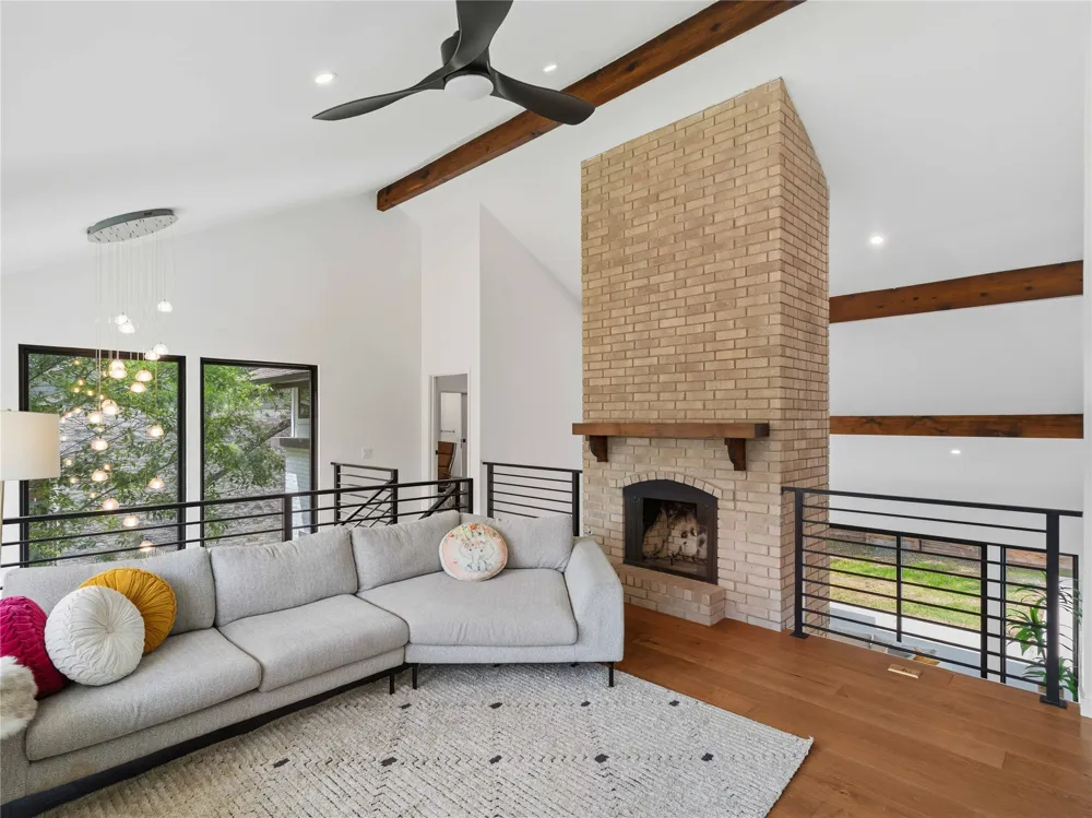 4502 Mountain Path Drive Austin, TX 78759