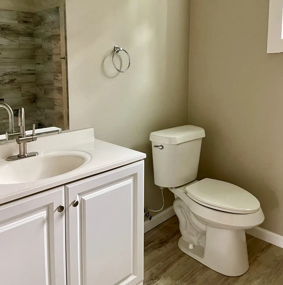 806 Central Avenue Cameron, TX 76520