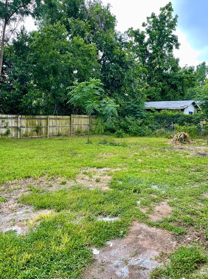 806 Central Avenue Cameron, TX 76520
