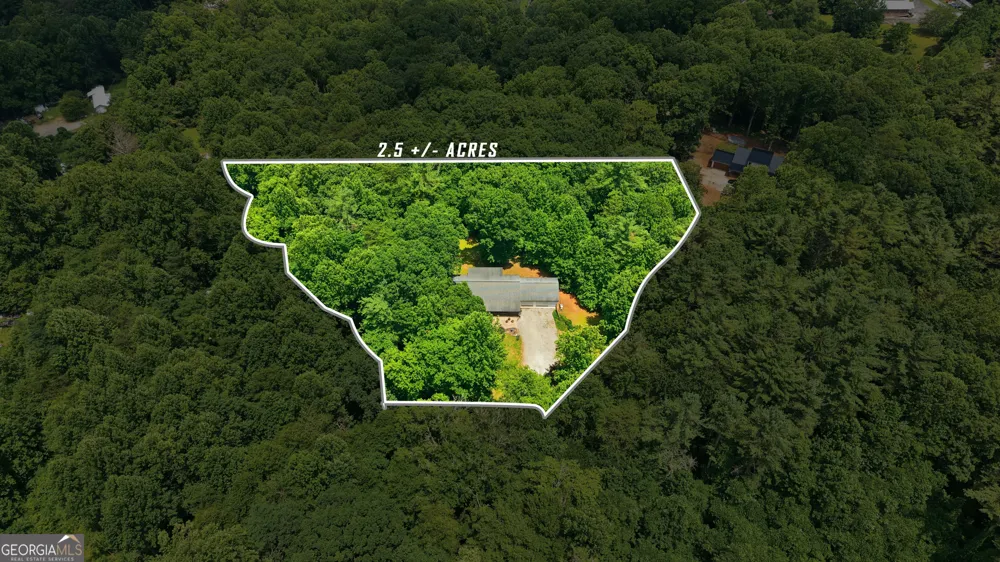 118 Brenda LN Clayton, GA 30525