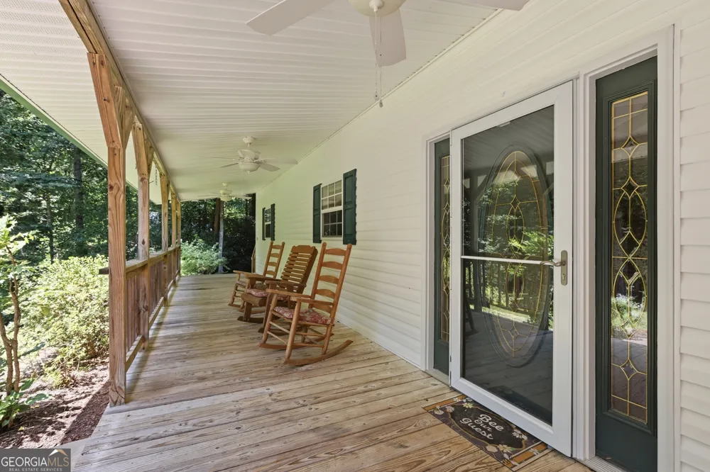 118 Brenda LN Clayton, GA 30525