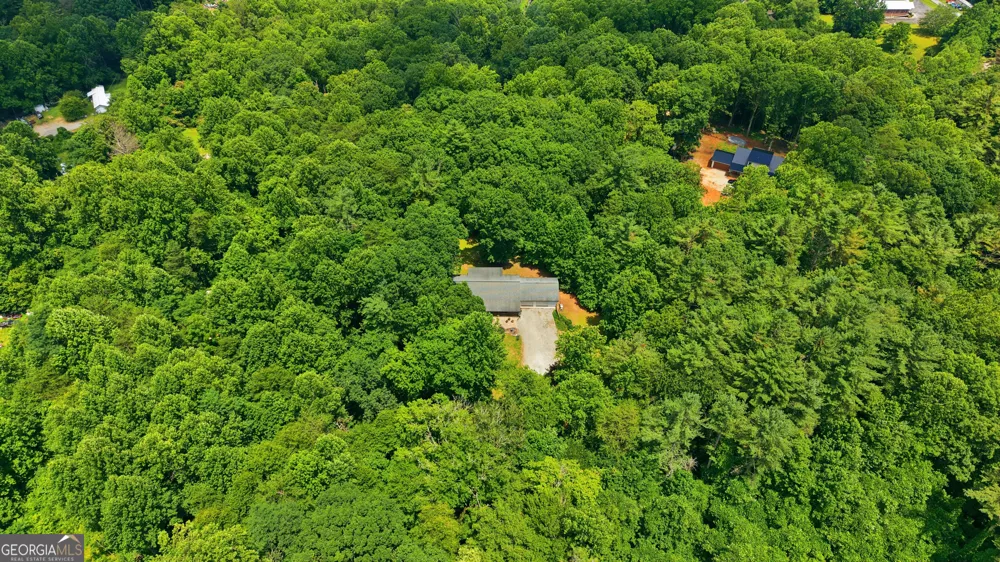 118 Brenda LN Clayton, GA 30525