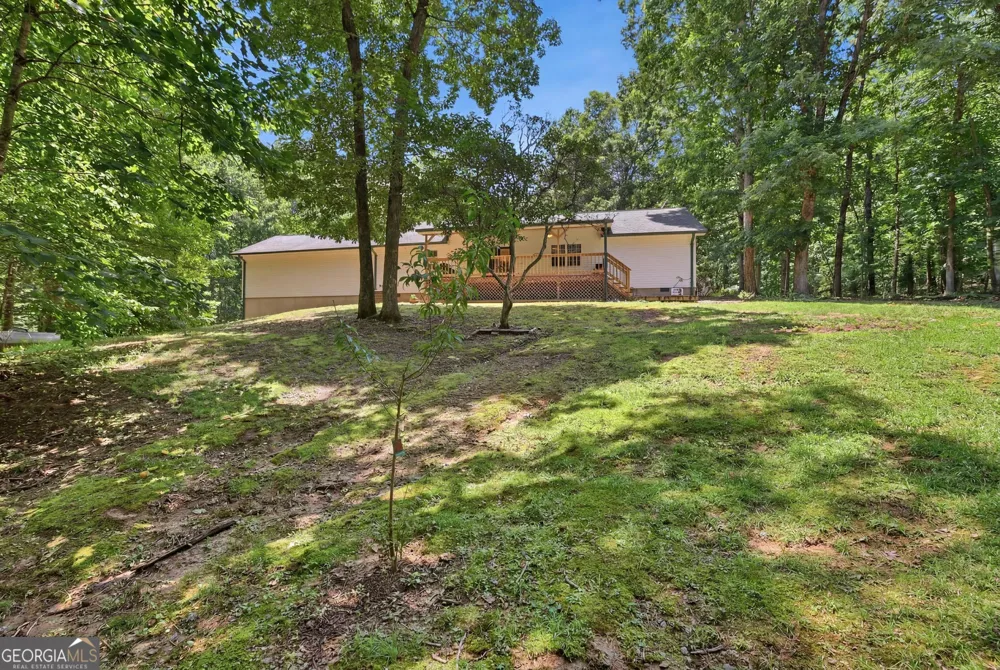 118 Brenda LN Clayton, GA 30525
