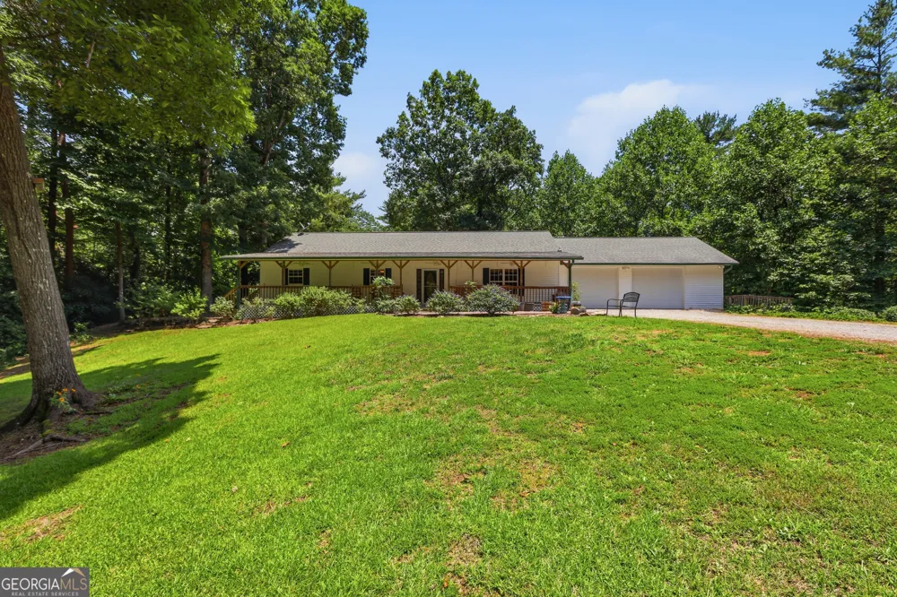 118 Brenda LN Clayton, GA 30525