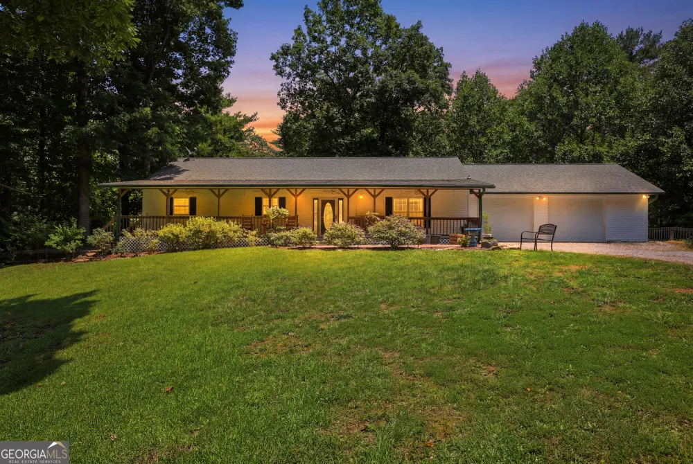 118 Brenda LN Clayton, GA 30525
