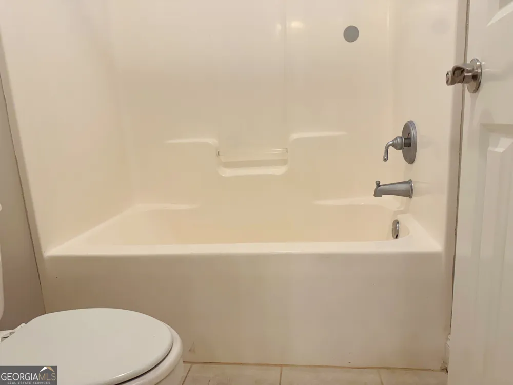 130 Wickham DR Tyrone, GA 30290