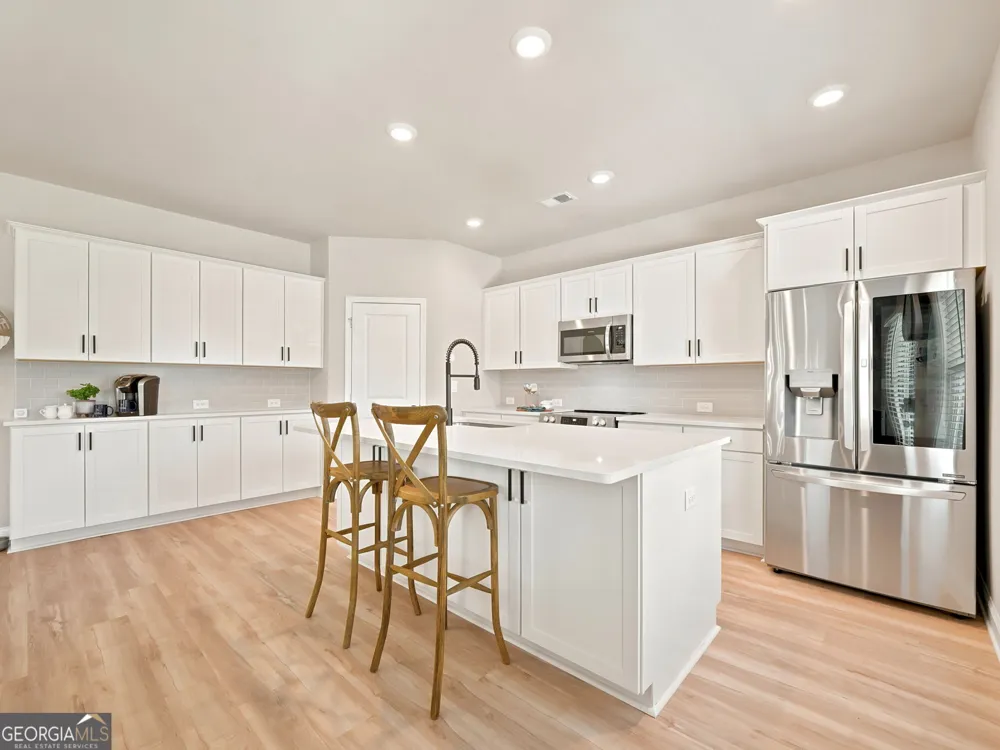 107 Red Cloud WALK Waleska, GA 30183