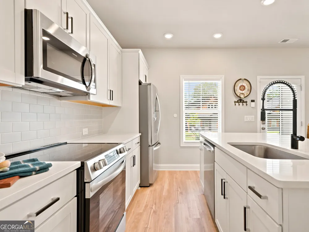 107 Red Cloud WALK Waleska, GA 30183