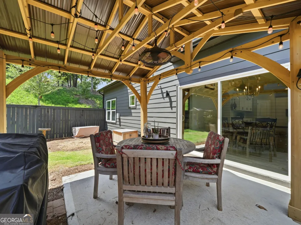 107 Red Cloud WALK Waleska, GA 30183