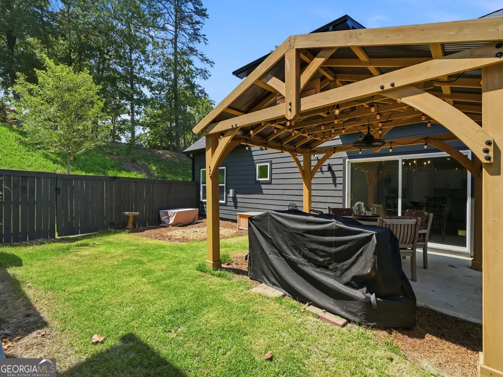 107 Red Cloud WALK Waleska, GA 30183