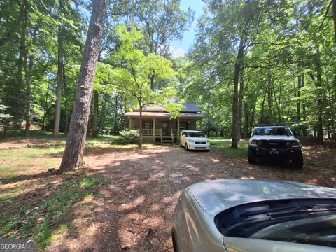 290 Woodbrier