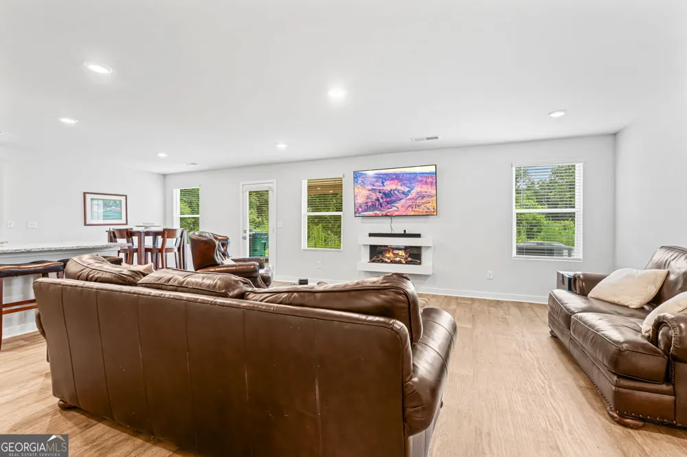 110 Red Barn CT Perry, GA 31069
