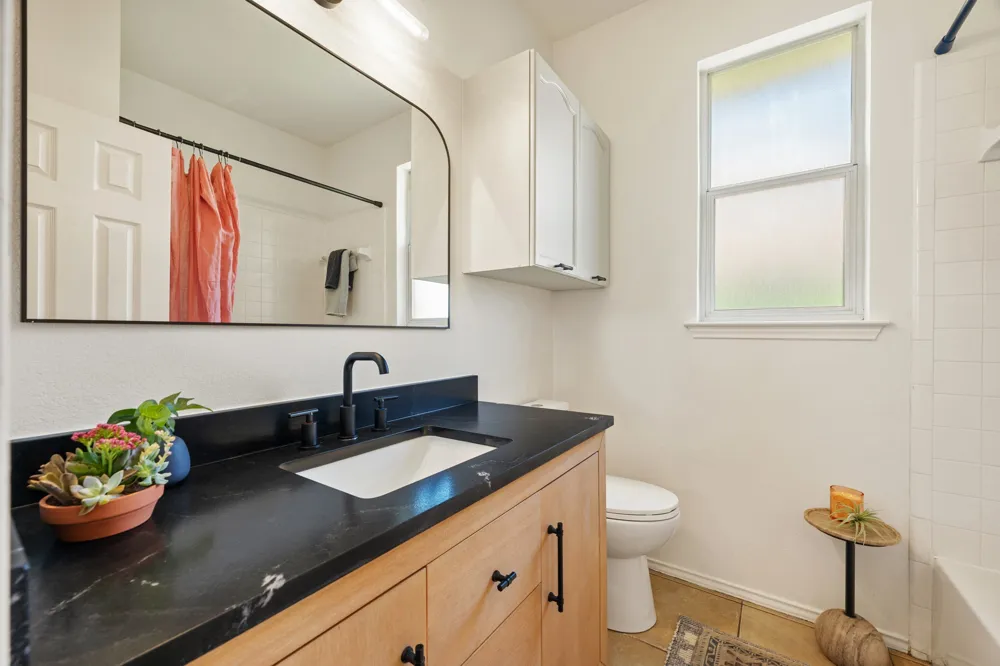 3130 Lomita Drive Austin, TX 78738