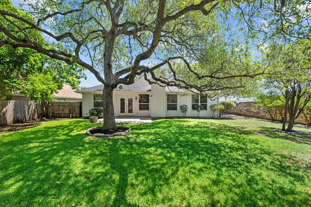 3130 Lomita Drive Austin, TX 78738