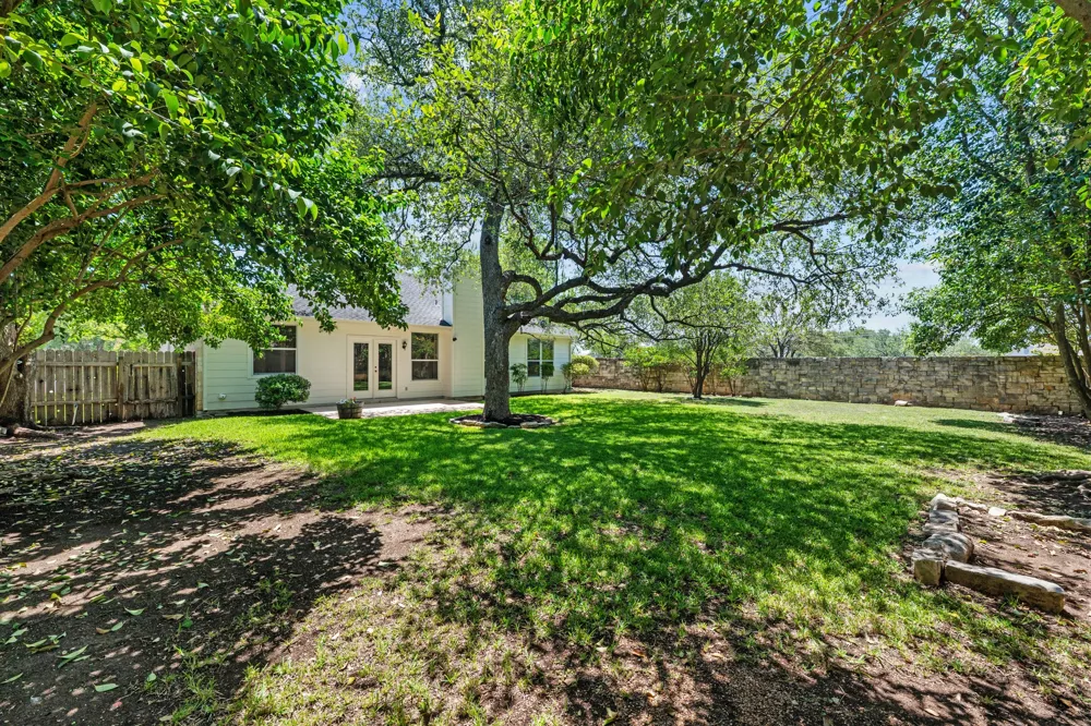 3130 Lomita Drive Austin, TX 78738