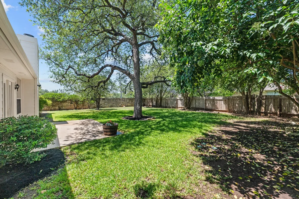 3130 Lomita Drive Austin, TX 78738