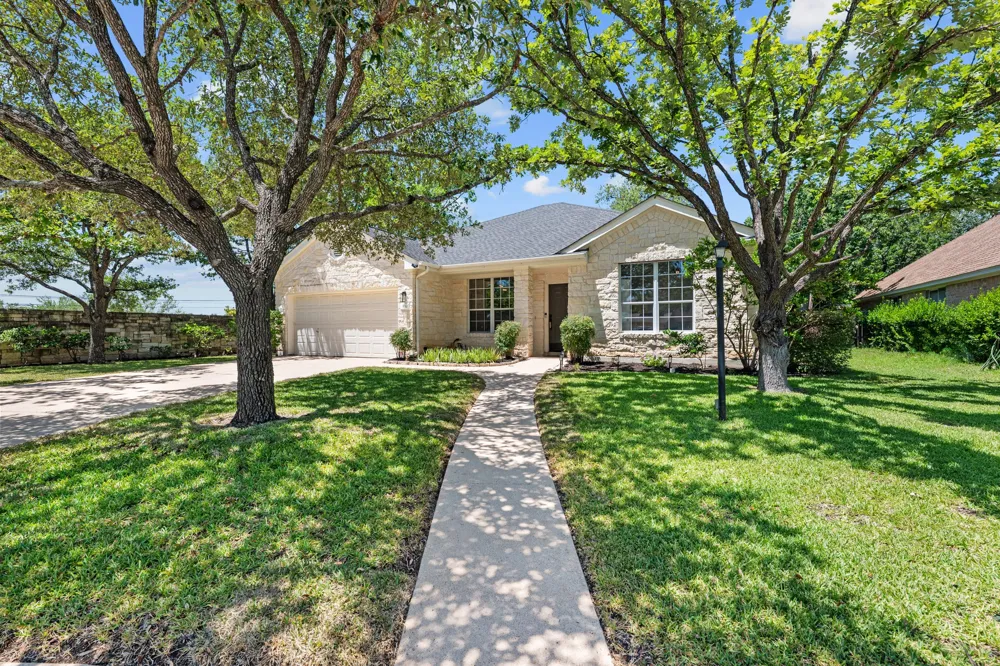 3130 Lomita Drive Austin, TX 78738