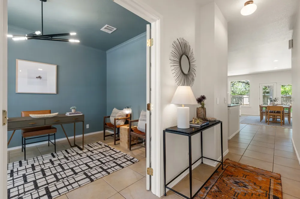 3130 Lomita Drive Austin, TX 78738