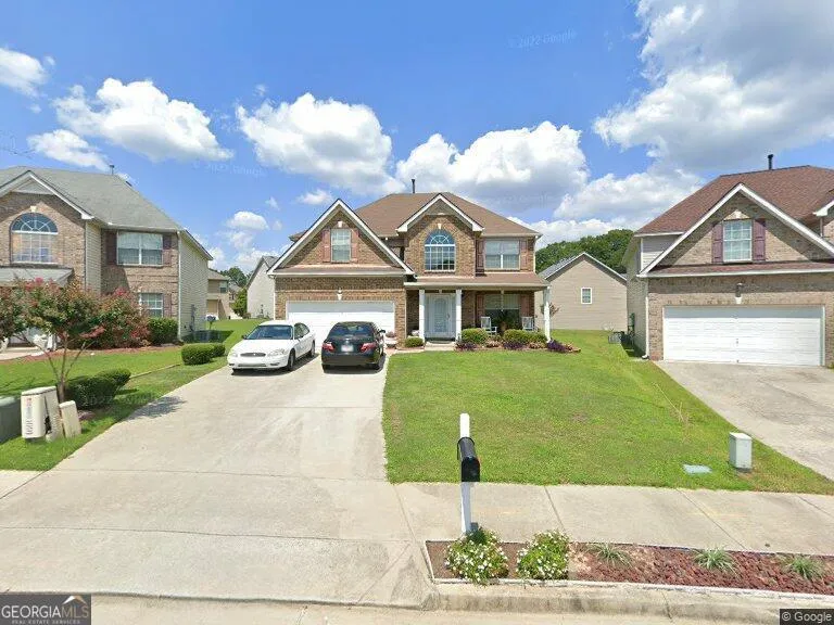 718 Florigen LN Fairburn, GA 30213