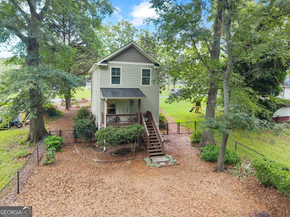 336 Wood ST Cornelia, GA 30531