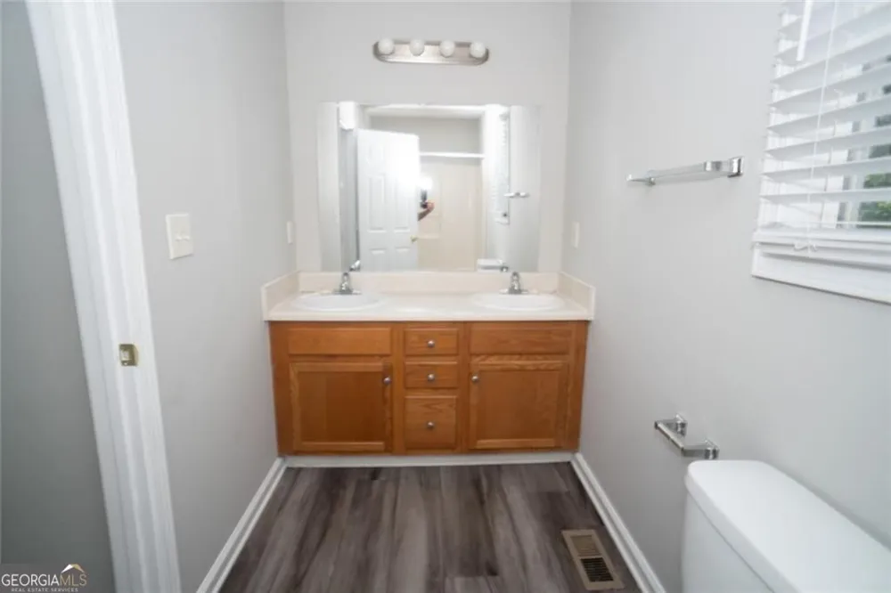 52 Fieldstone CT Temple, GA 30179