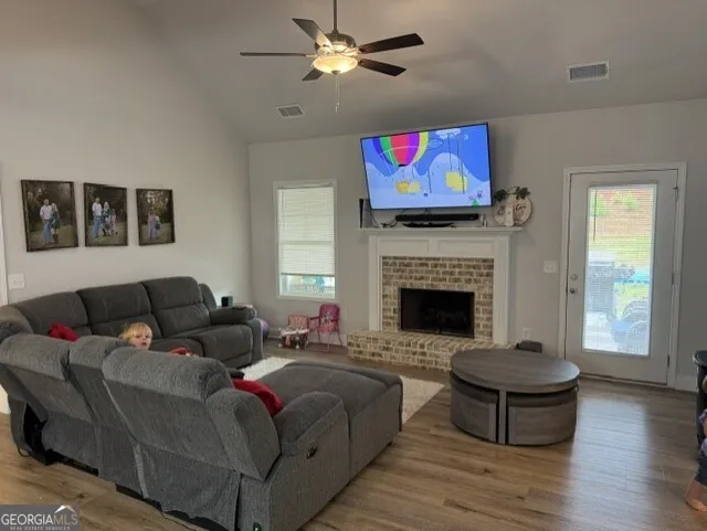 63 Beth Ann LN Commerce, GA 30529