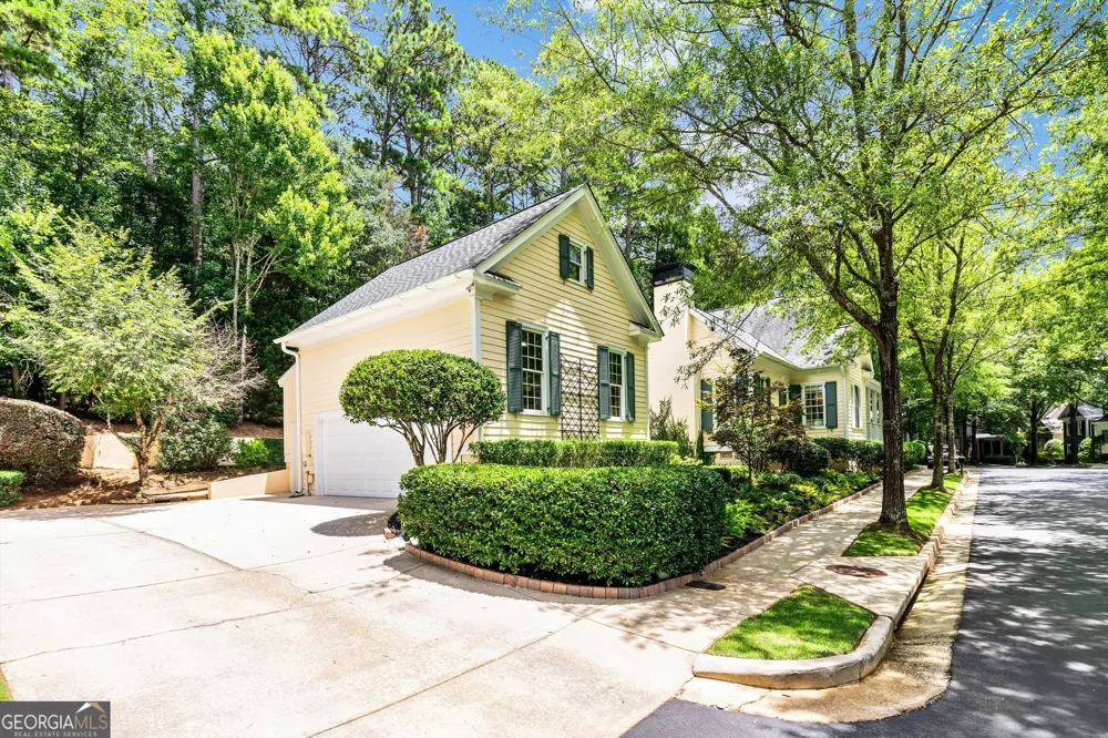 125 North Cove DR Peachtree City, GA 30269