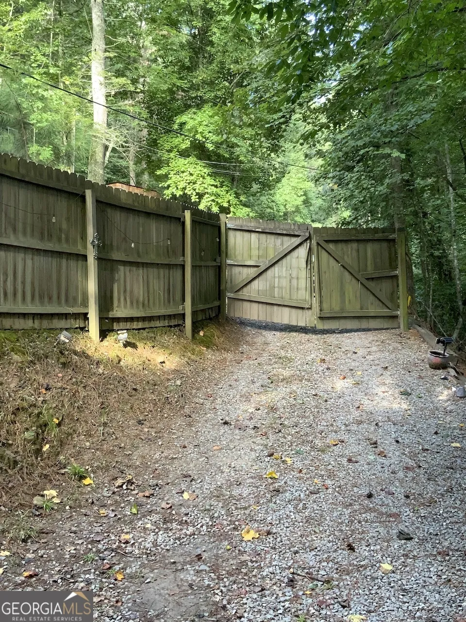 176 14Th ST Ellijay, GA 30540