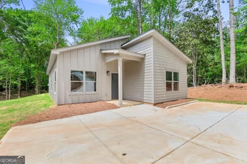 150 Lincoln ST