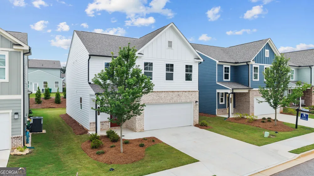 4406 Buttonwood LN Lilburn, GA 30047