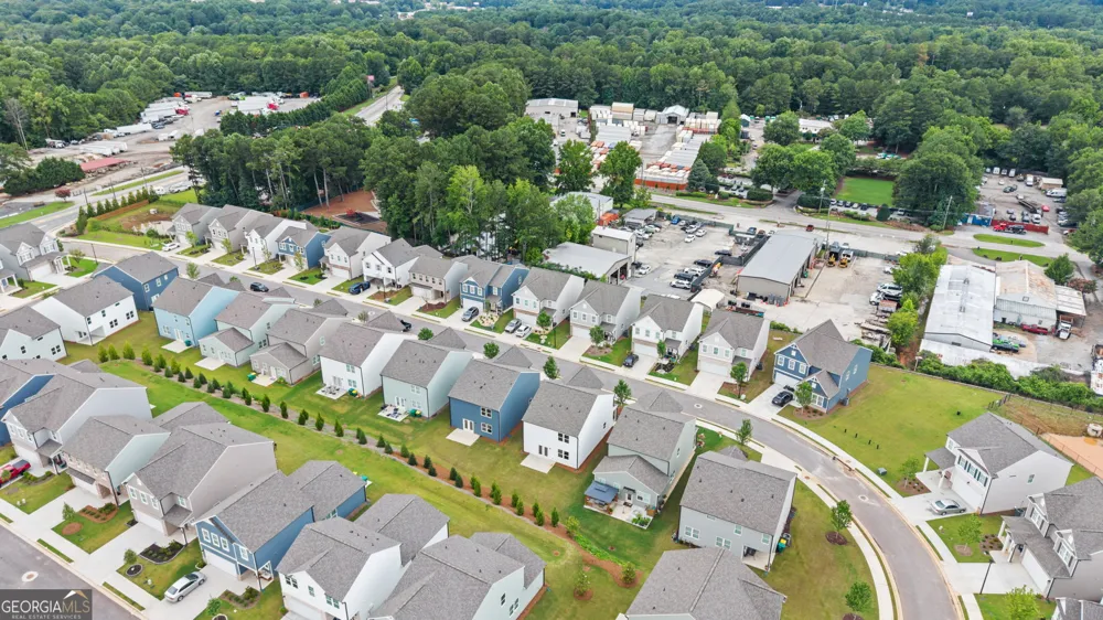 4406 Buttonwood LN Lilburn, GA 30047
