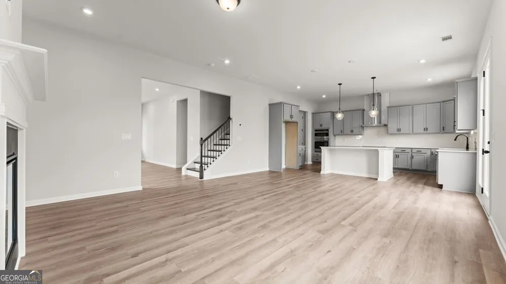 4326 Buttonwood LN Lilburn, GA 30047