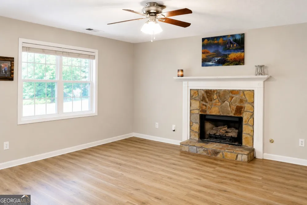 523 S River DR Jackson, GA 30233