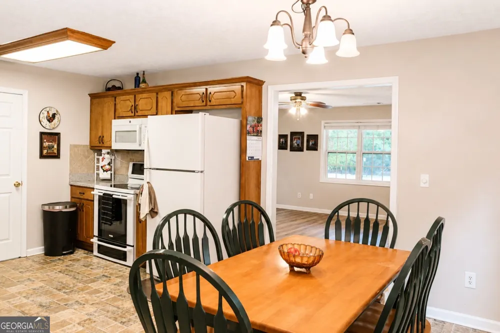 523 S River DR Jackson, GA 30233