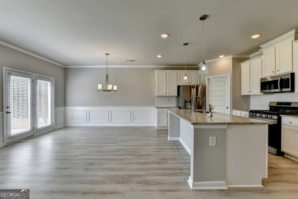 1864 Shetley Creek DR Norcross, GA 30071