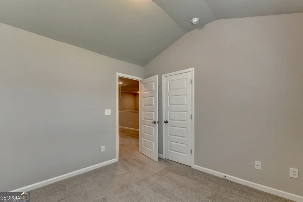 1864 Shetley Creek DR Norcross, GA 30071