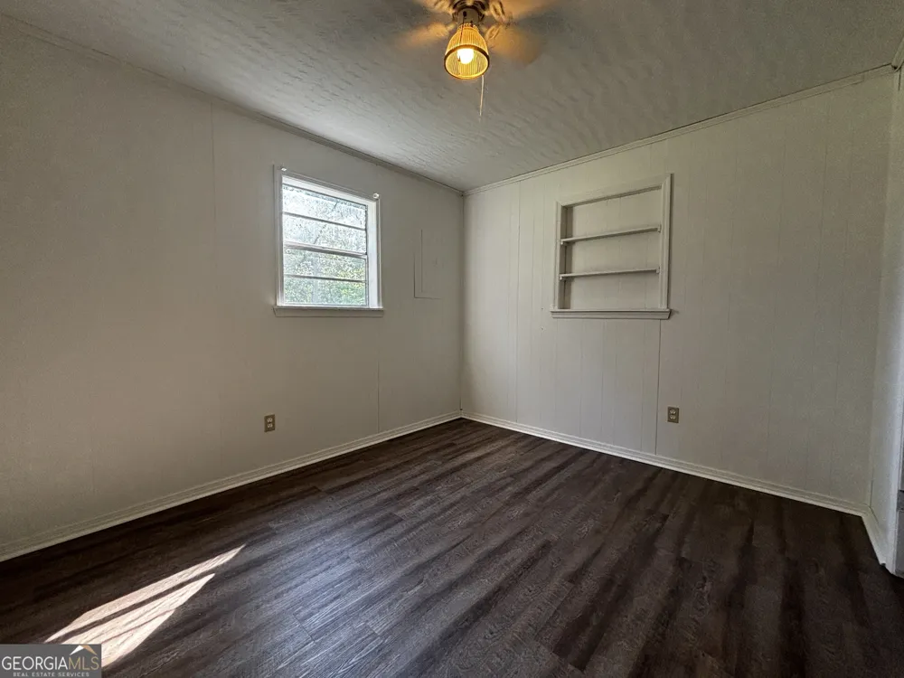 5494 Huffs Bridge RD Dearing, GA 30808