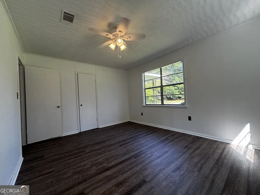 5494 Huffs Bridge RD Dearing, GA 30808