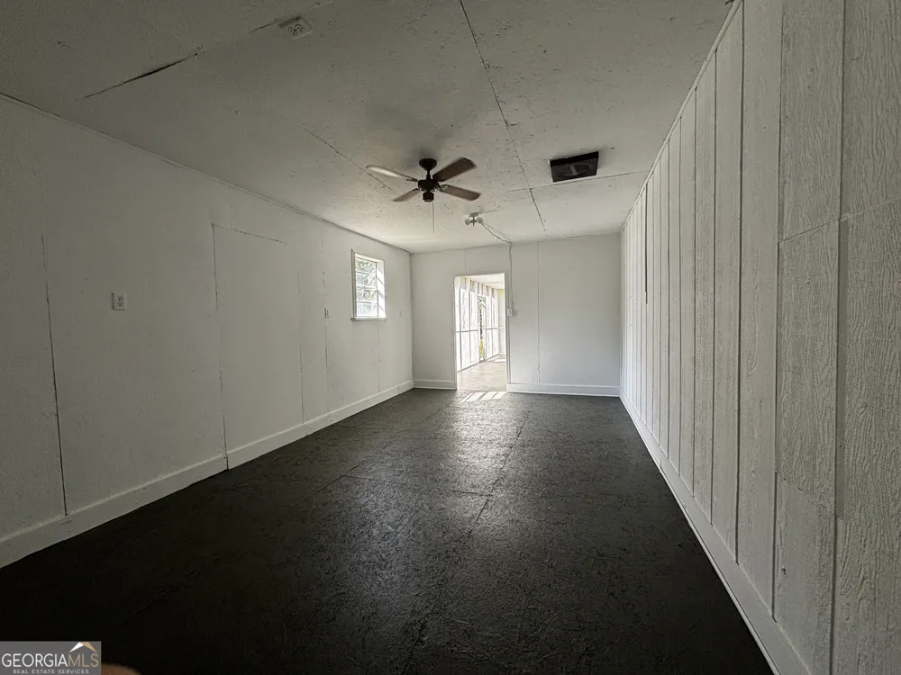 5494 Huffs Bridge RD Dearing, GA 30808