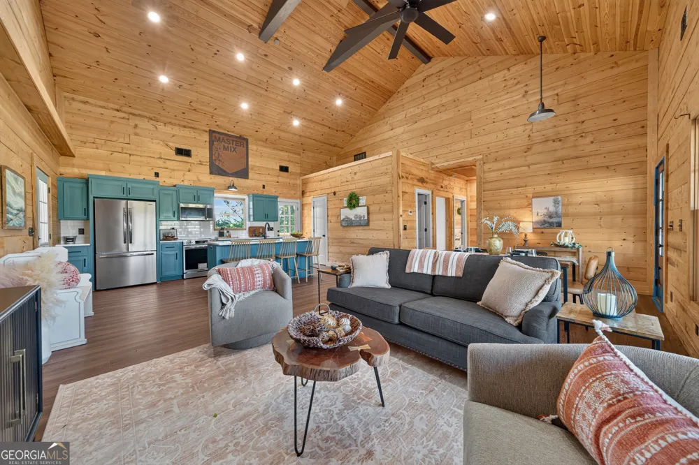 130 Wesley Chapel RD Eatonton, GA 31024