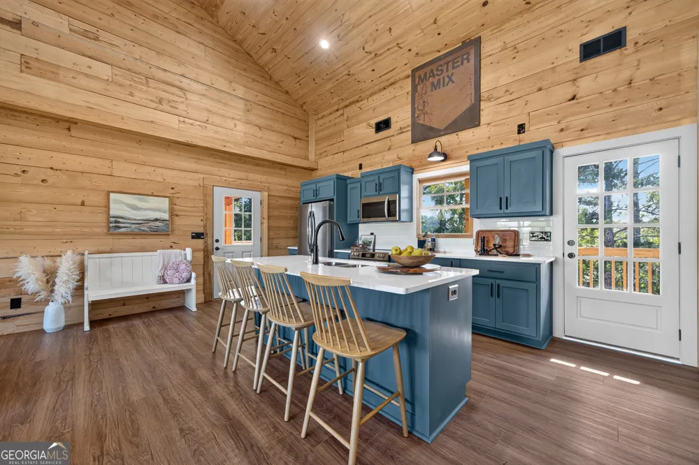 130 Wesley Chapel RD Eatonton, GA 31024
