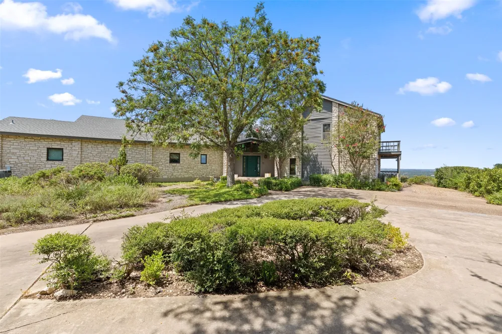 4005 Paloma Circle Lakeway, TX 78734