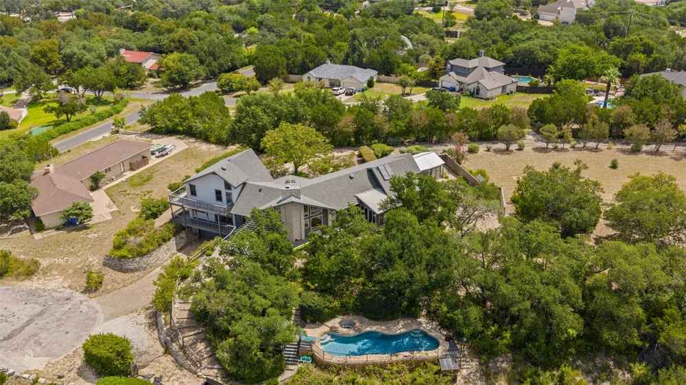 4005 Paloma Circle Lakeway, TX 78734