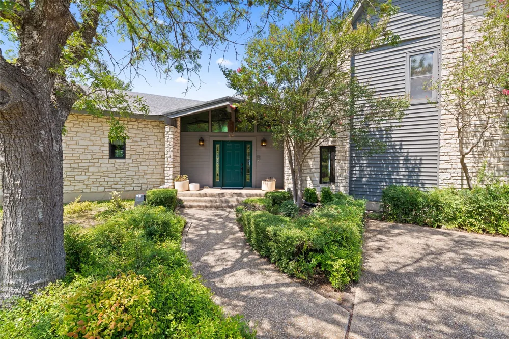 4005 Paloma Circle Lakeway, TX 78734