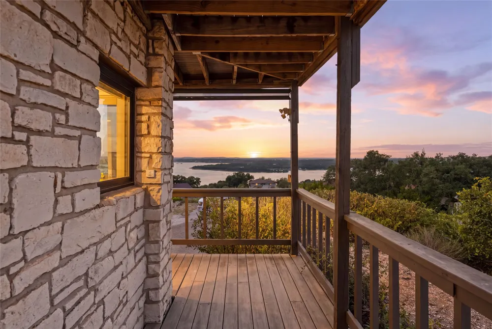 4005 Paloma Circle Lakeway, TX 78734