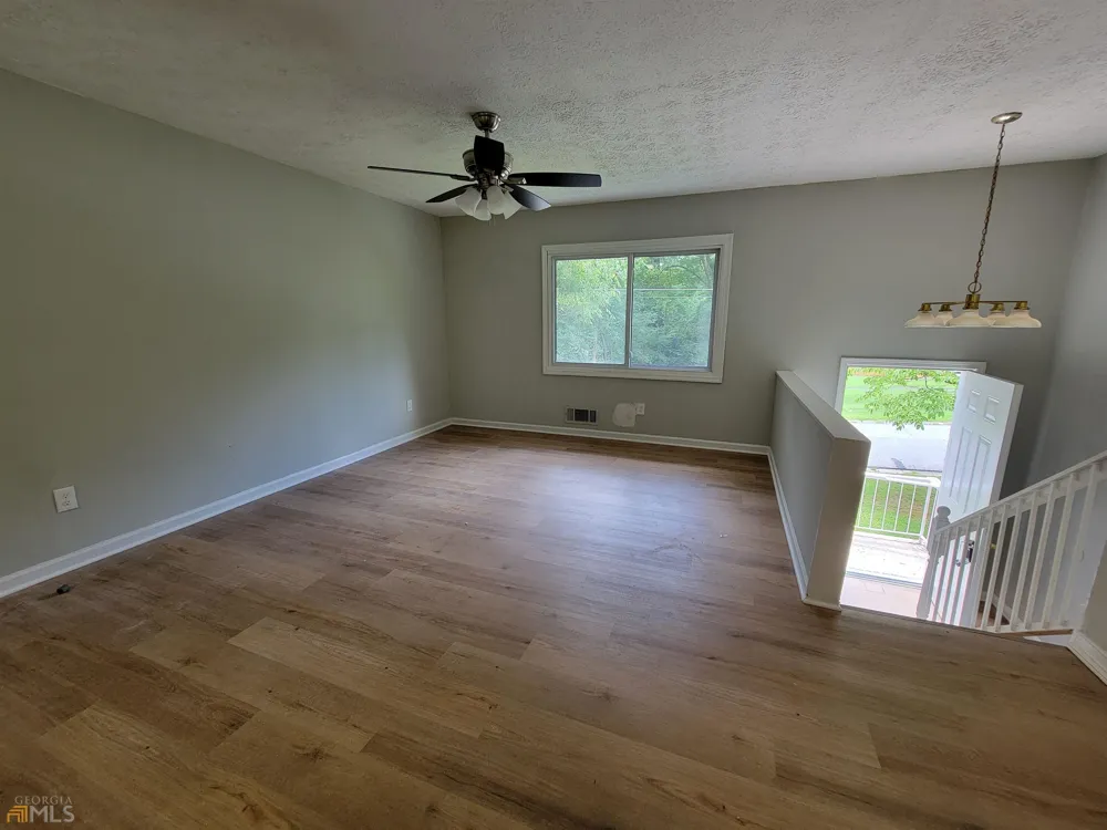 6628 Stark CT Riverdale, GA 30274