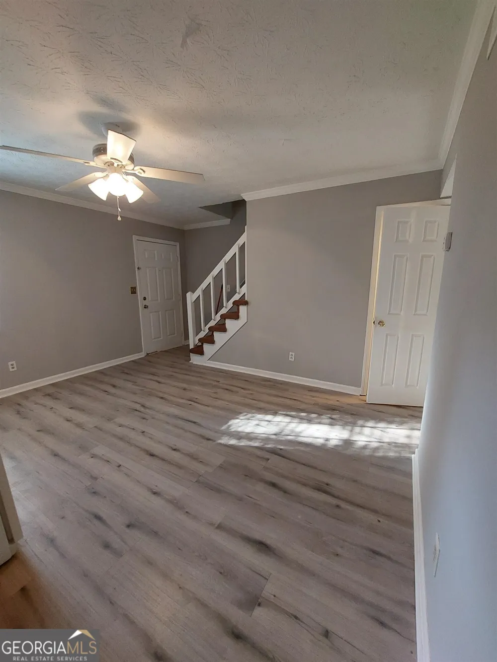 140 Hunters LN Fayetteville, GA 30215