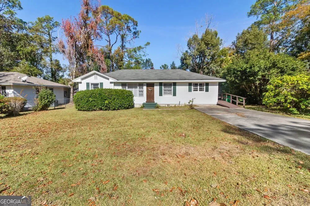 704 Lausanne DR Valdosta, GA 31601
